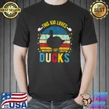 Kids This Kid Loves Ducks Boys and Girls Duck Gift 183 Essential T-Shirt