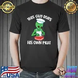 This Guy Rubs His Own Meat Funny BBQ Gift T-Shirt