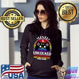 Level 6 unclocked i love my parents when they let me play video games vintage T-Shirt Hoodie