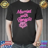 Married with benefits swinger pineapple retro classic shirt