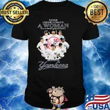 New York Yankees Never Underestimate A Woman Who Understands Baseball And Love Yankees Signatures Shirt