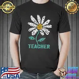 The art of optimism teacher life is good sunflower T-Shirt