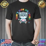 Can't Mide My Pride Transgender Pride Cat Hugging Transgender Heart T-Shirt