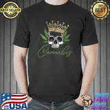 Cannabis 420 royal skull with marijuana leaf cannabis T-Shirt