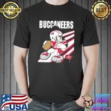 Disney mickey mouse gift for NFL fan tampa bay buccaneers shirt