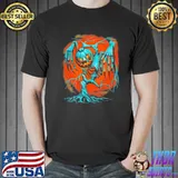 Horror tree tricker tree halloween classic shirt