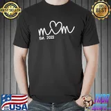 Mom est 2022 t shirt