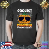 the boys halloween coolest pumpkin in the patch pumpkin kids T-Shirt