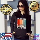 Cool math teachers play chess retro design T-Shirt Hoodie