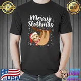 Cute Merry Slothmas Santa Hat Lights Christmas Sloth Lovers Pajama T-Shirt