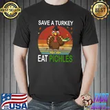 Save A Turkey Eat A Pickles Vintage Sunset Thanksgiving Costume T-Shirt