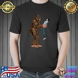 Bigfoot Found A Guy And Picked Him Up Sasquatch T-Shirt