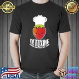 Detoxing because junk food is just strawberry chef T-Shirt