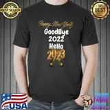 Good Bye 2022 Hello 2023 Happy New Years Eve Celebration Sampanh Fireworks T-Shirt