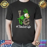 Love Teacher Life Gnomies St Patrick's Day Gnome Shamrock Leopard And Green Plaid T-Shirt