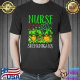 Nurses Love Shenanigans Three Gnomes Nurse St Patricks Day T-Shirt