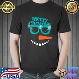Snowman Christmas Face Sunglasses Snow Carrot Root Nose T-Shirt