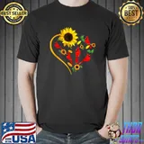 Sunflowers Cardinal Birds Heart Shape Bird Lover T-Shirt