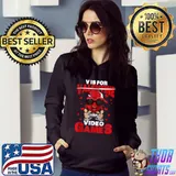V Is For Video Games Valentines Day Gamer Boy Hearts T-Shirt Hoodie