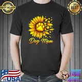 Cute Dog Mom With Sunflower Dog Paws Mothers Day T-Shirt