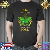 Open Your Mind Trust Your Buttlerflycore Aesthetic Fairycore Witchcore Aesthetic T-Shirt