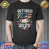 Retirement Nurse 2023 Nursing Retired Nurse Tie Dye Flowers T-Shirt