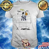 Snoopy New York Yankees Baseball sleep shirt