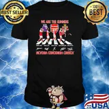 We are the gunners victoria concordia crescit Walking Abbey Road signatures shirt