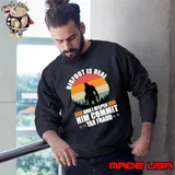 Bigfoot is real and i helped him commit tax fraud vintage T-Shirt