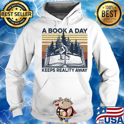 Bigfoot a book a day keeps reality away vintage retro s Hoodie