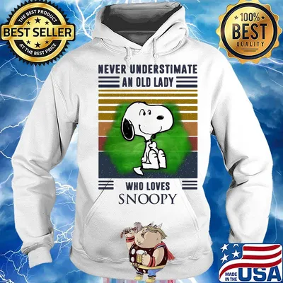 Never underestimate an old lady who loves snoopy vintage retro s Hoodie
