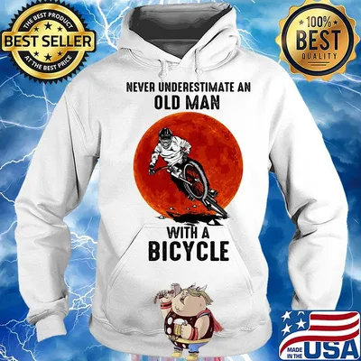 Never underestimate an old man with a bicycle sunset man s Hoodie
