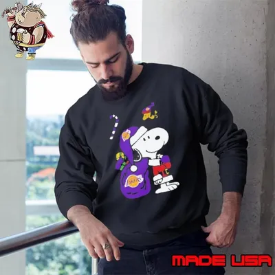 Snoopy and Woodstock Los Angeles Lakers Christmas Sweatshirt