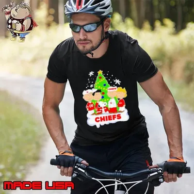 Snoopy and friends Kansas City Chiefs Merry Christmas tree Unisex