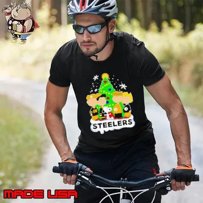 Snoopy x friends Fan of Pittsburgh Steelers Merry Christmas Unisex