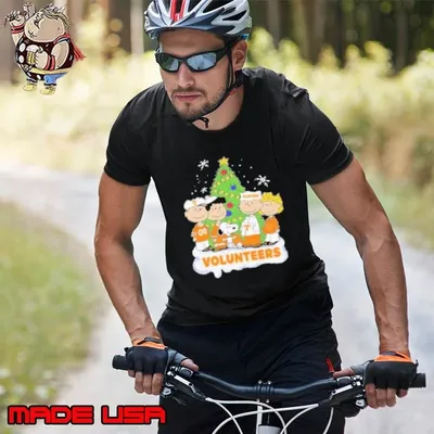 Tennessee Volunteers x Snoopy And Friends Christmas 2024 Shirt