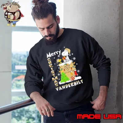 Vanderbilt Commodores Snoopy And Woodstock Merry Christmas Shirt