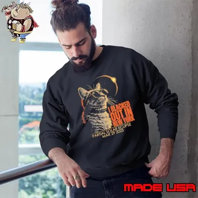 I Blacked Out In New York Partial Solar Eclipse 2025 Cat Sweatshirt