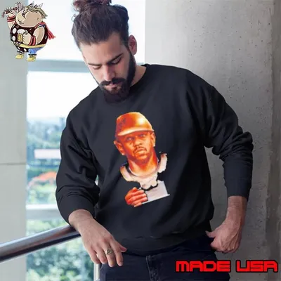 Kendrick Lamar King Statue Sweatshirt