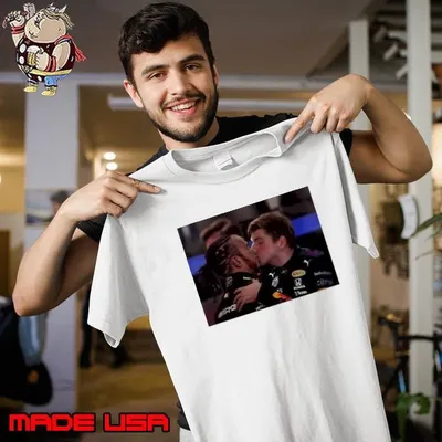 Lewis Hamilton and Max Verstappen Kiss meme shirt